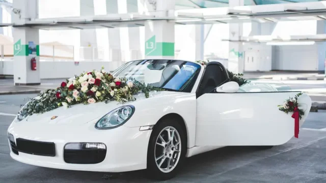 10-SingaporeBrides-3-Floral-Wedding-Car-Decorations-Every-Modern-Bride-Needs-To-Know